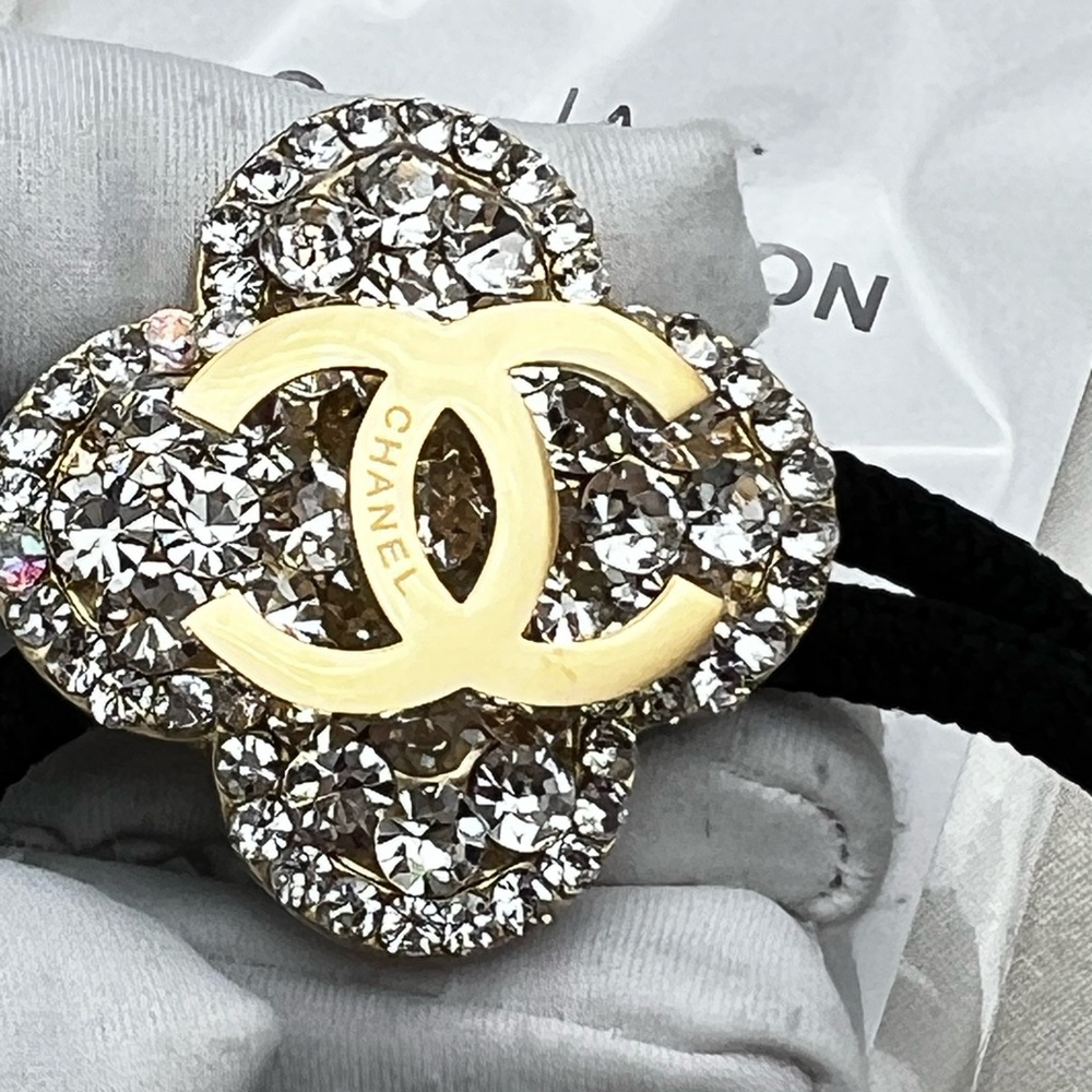 Hair Tie Beauty Chanel Or Wristband & Small Shopping Bag Gold CC Rhinestones - Picture 10 of 17